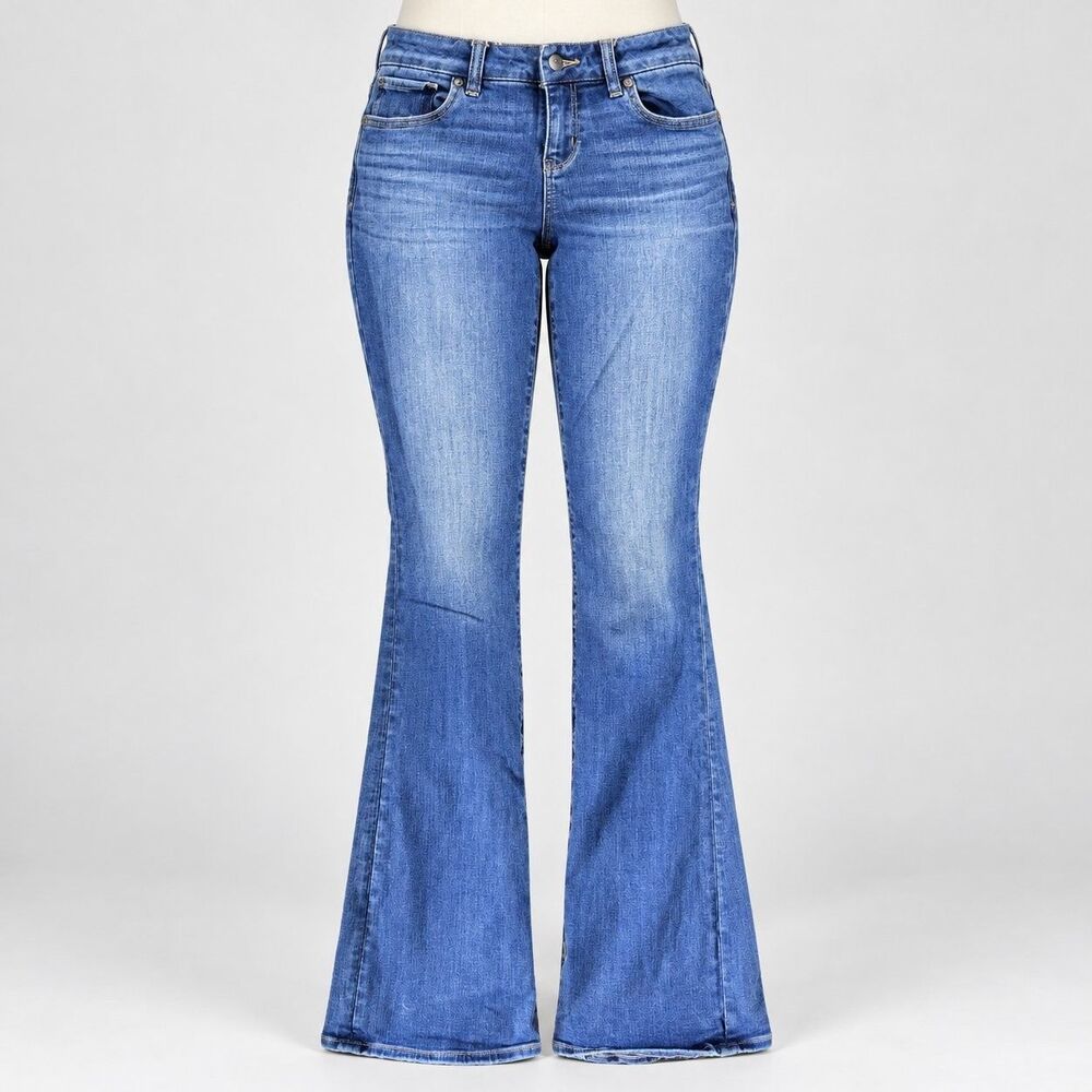 American Eagle Jeans Women Size 2 Curvy Kick Boot Next Level Stretch Blue Flare